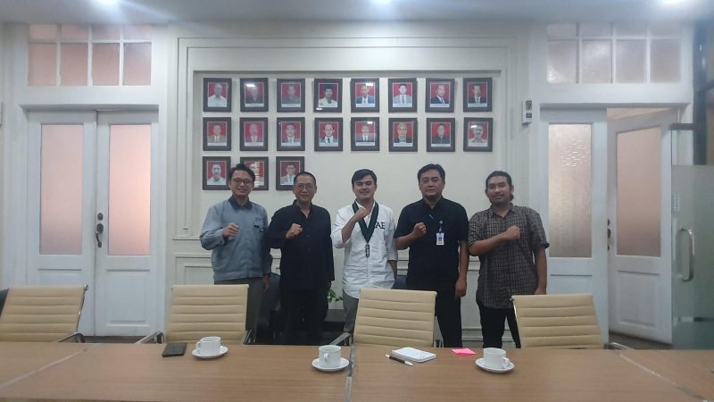 HMI Cabang Bogor Jalin Kerjasama Dengan DLH Kota Bogor Terkait Pengolahan Sampah Terpadu Berbasis Masyarakat.